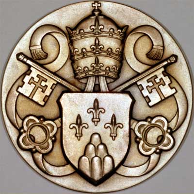 Reverse of Silver Medallions of Pope Paul VI by John Pinches