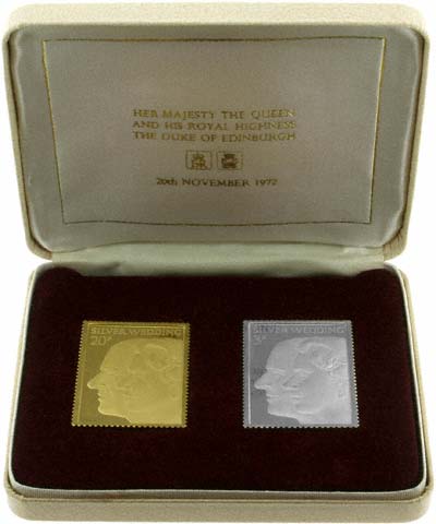 1972 Royal Silver Wedding Twenty Pence Stamp Replica in Gold