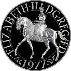 Equestrian Portrait of the Queen on a 1977 Silver Jubilee Crown