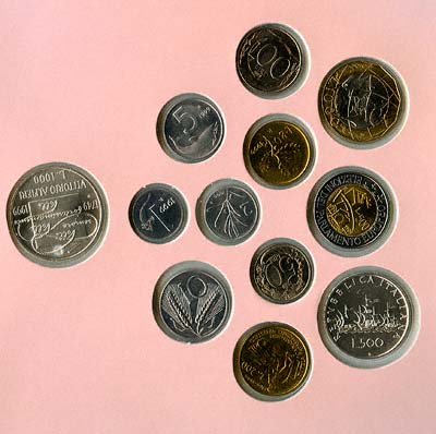 Reverse of 1999 Italian Coin Set