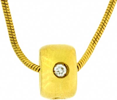 0.24ct Diamond Pendant in 18ct Yellow Gold