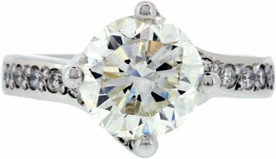 Diamond Solitaire with Diamond Shoulders in Platinum